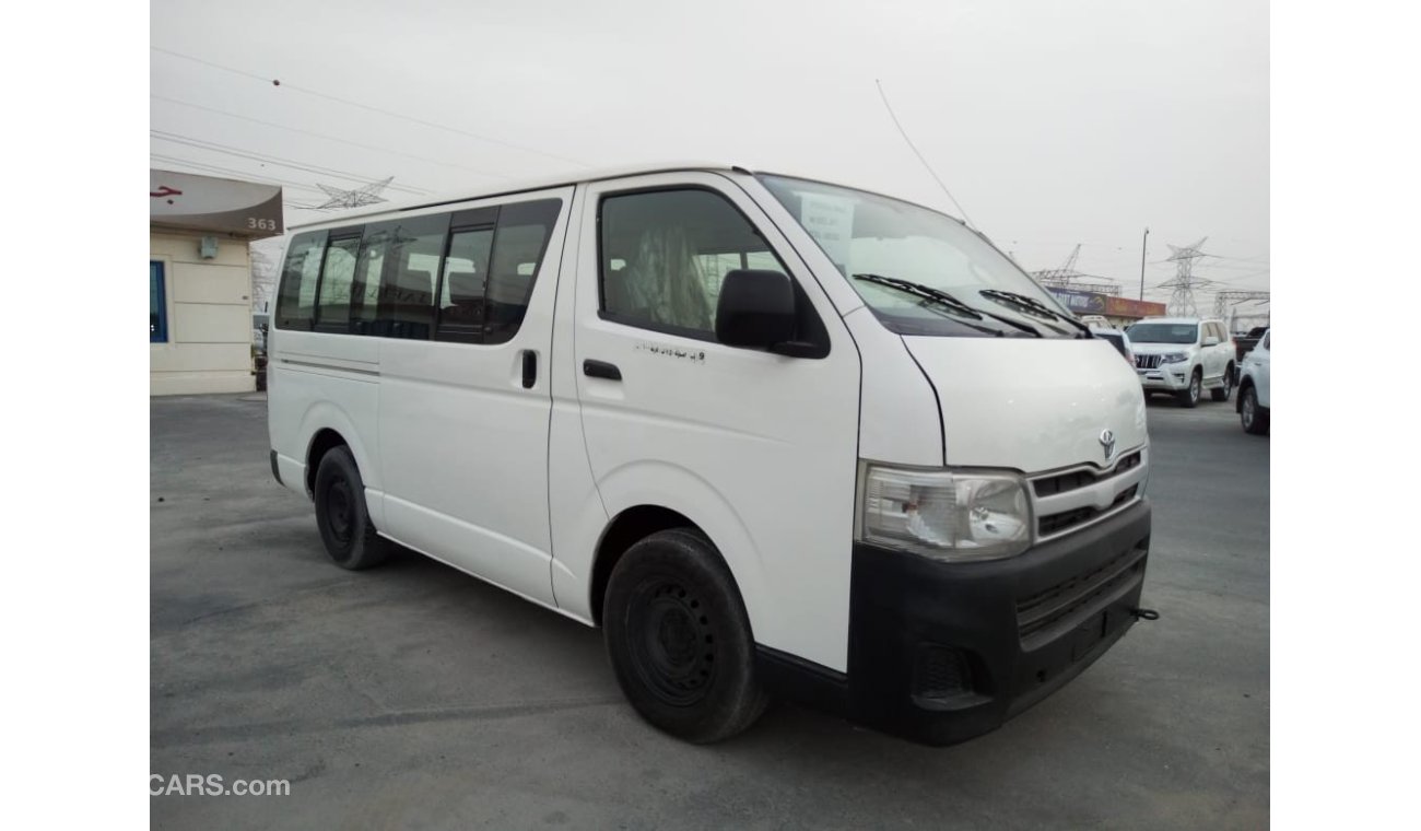 Toyota Hiace 2011, [Left Hand Drive], Manual 2.7CC, Perfect Condition, Petrol