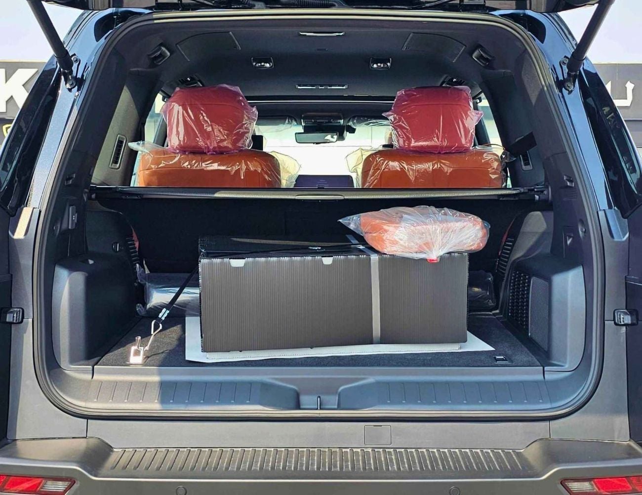 Lexus LX700h HYBRID URBAN |3.5L PETROL | RADAR | HEADUP DISPLAY | 360* CAMERA | PWR WITH LEATHER SEATS | SUNROOF