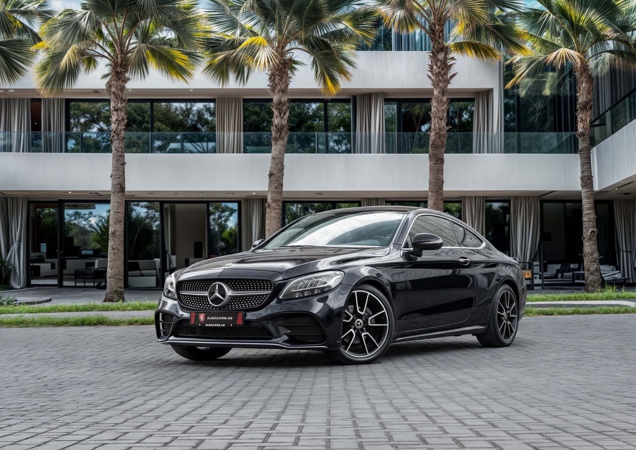 مرسيدس بنز C 200 C200 AMG Coupe | 3,036 P.M | 0% Downpayment | LOW KMS!