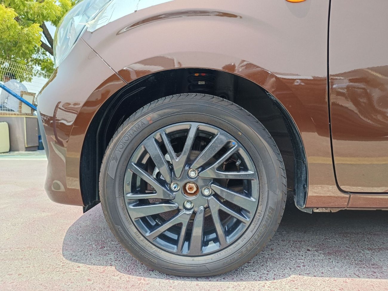 Suzuki Celerio 1.0L V4, GLX, Black Rims, A/T, Gear, SPECIAL OFFER  (CODE # CGLM)