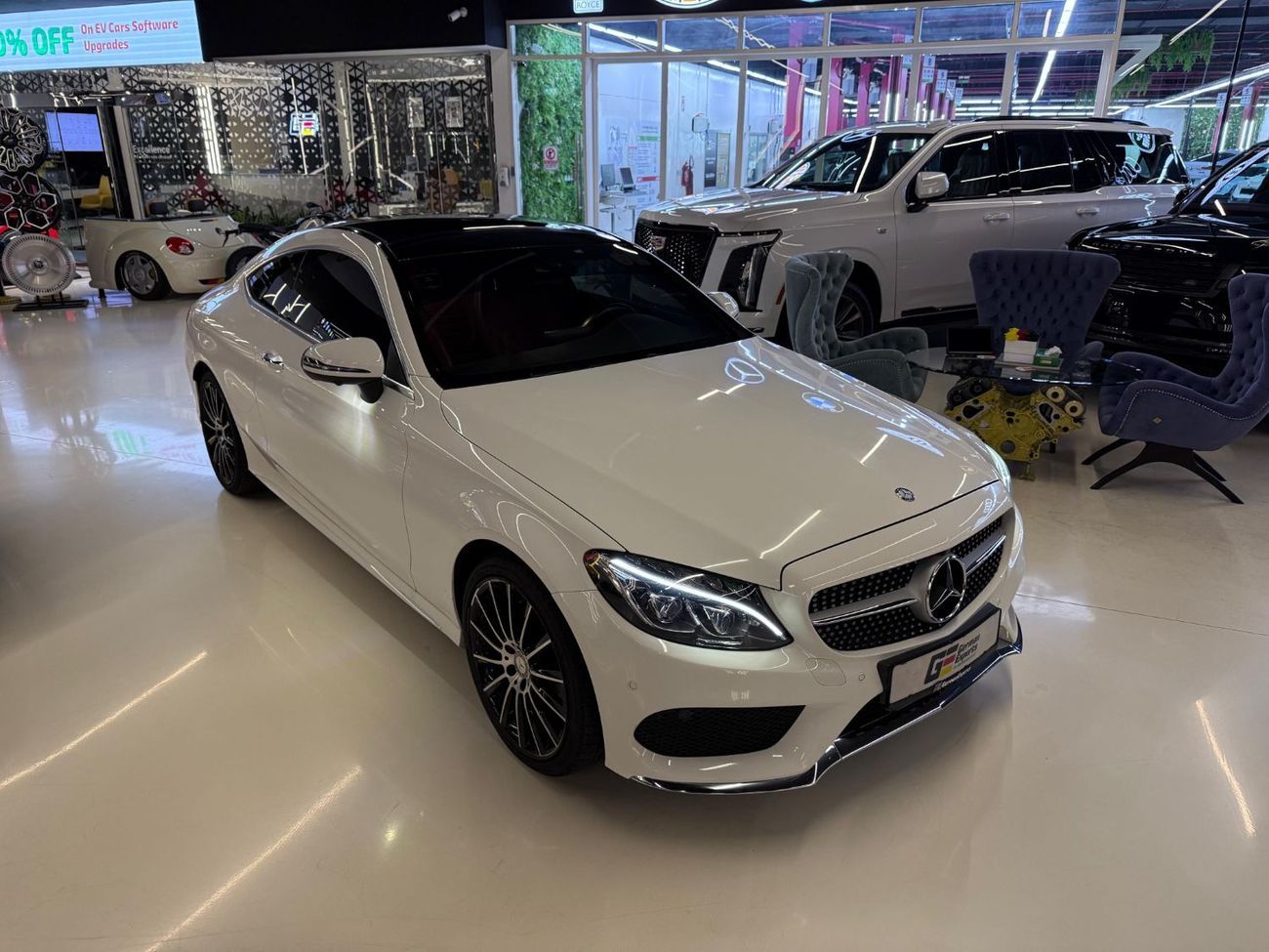 Mercedes-Benz C 200 Coupe 2017 Mercedes-Benz C200 Coupe - GCC - Low Mileage - Good Condition