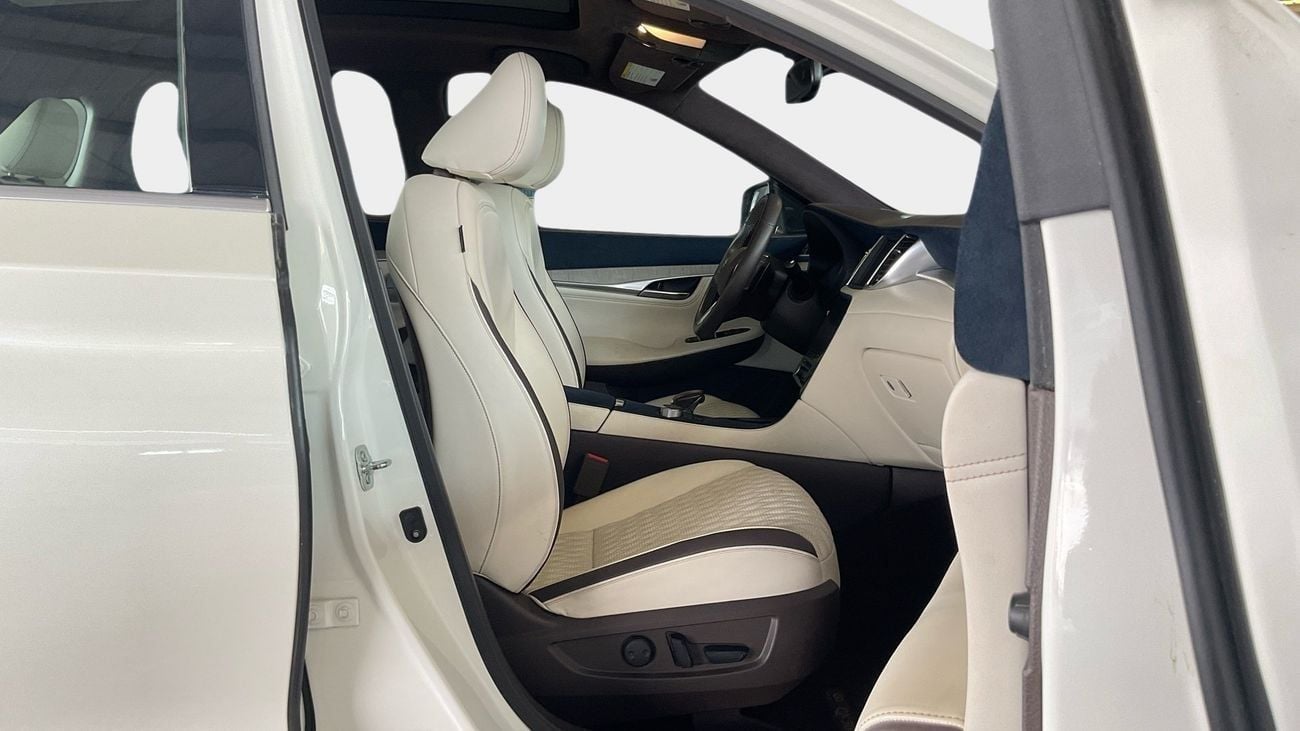 إنفينيتي QX50 2.0T AUTO AUTOGRAPH 4WD | شامل الضمان | 0 ﺪﻔﻋﺓ ﺃﻮﻟﻯ