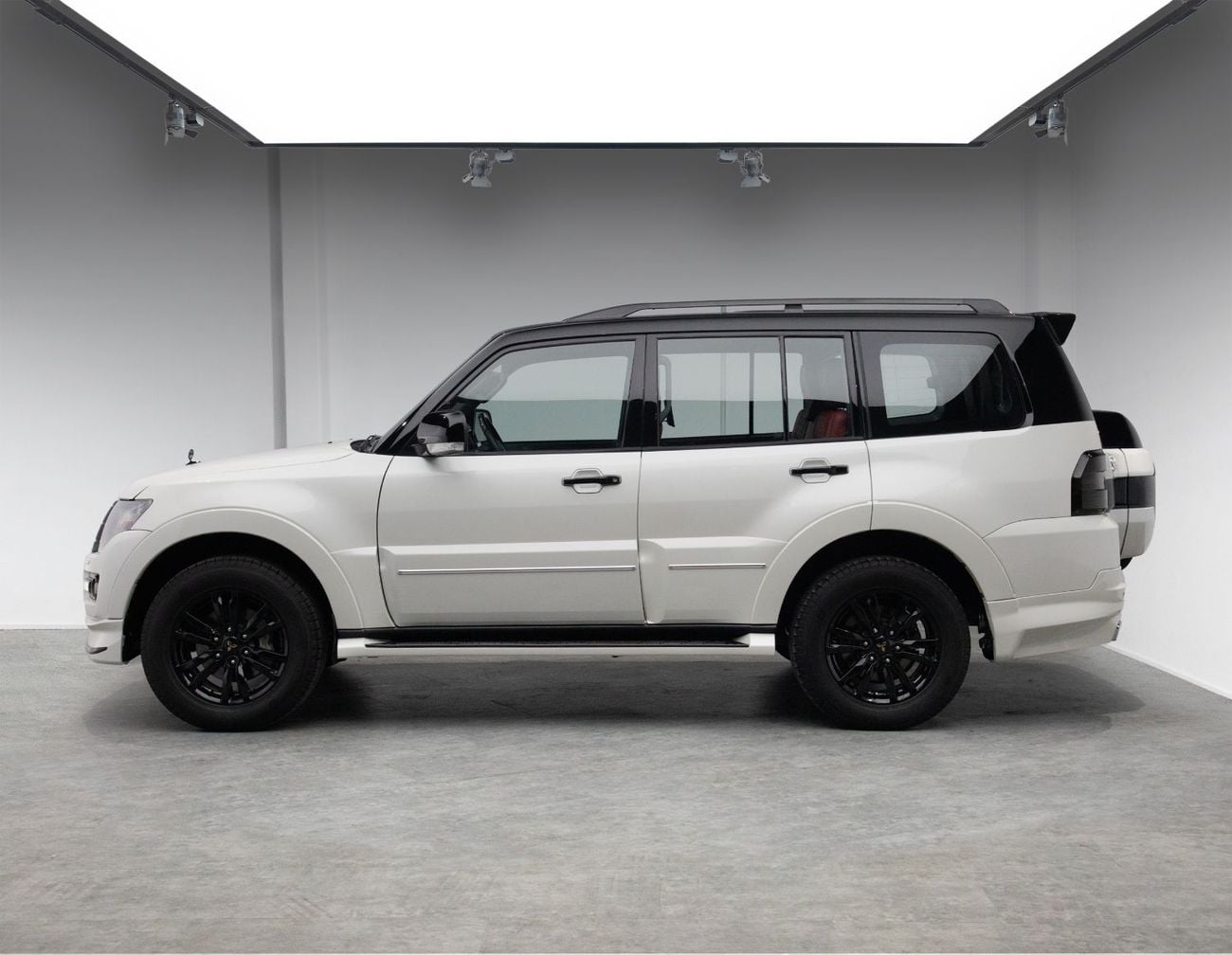 Mitsubishi Pajero GLS H/L SIGNATURE EDI