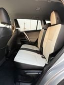 تويوتا راف ٤ LE 2.5L (219 HP)