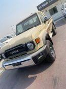 Toyota Land Cruiser Pick Up Std 4.0L Single Cab Utility 4WD