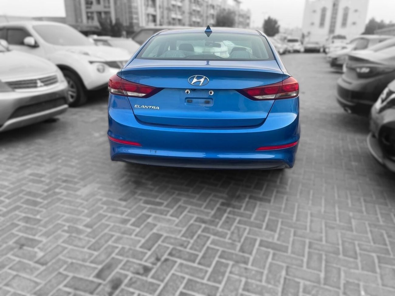 هيونداي إلانترا GL 2.0L