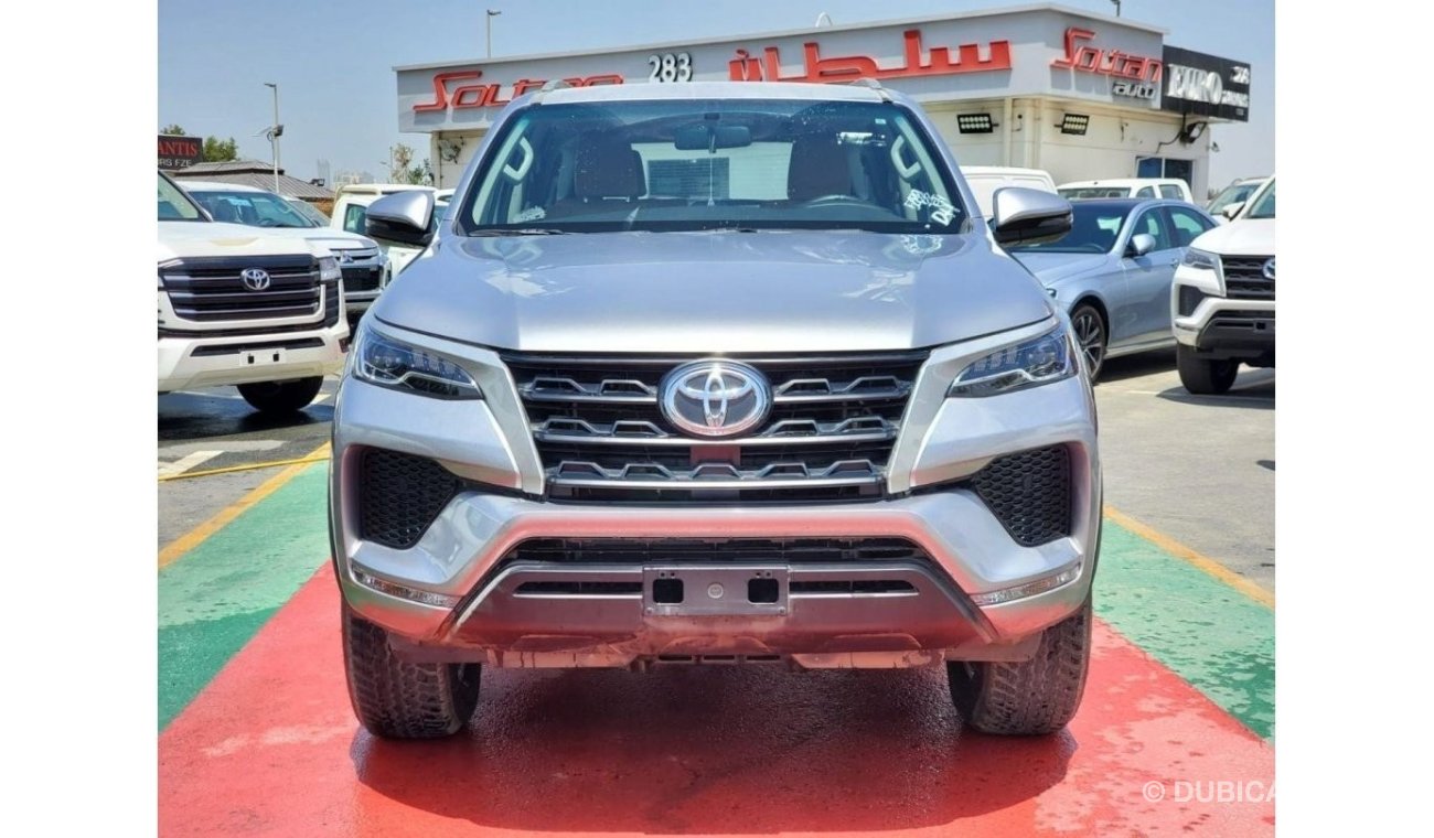 تويوتا فورتونر Toyota Fortuner GX A/T 4X4 2.7L V4 2022 MODEL Silver COLOR