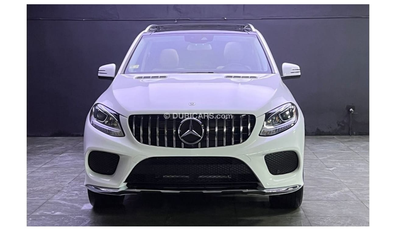 مرسيدس بنز GLE 350 2018 Mercedes Benz GLE-350 4Matic 4x4 Full Option+ 3.5L V6 In Great Condtion