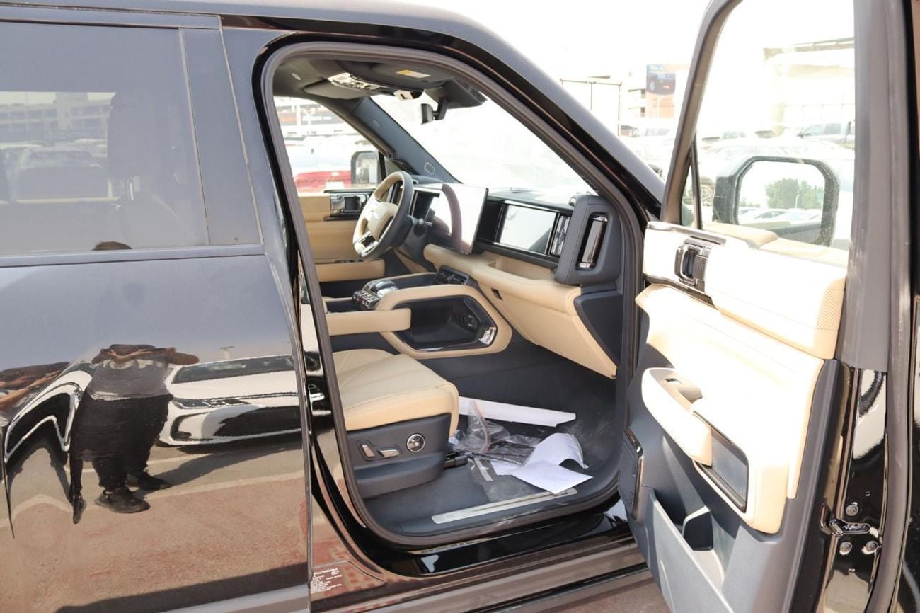 BYD Leopard 5 STD (NON GCC) leopard 5  with 2 deflock  and warranty 5 years evs active master account