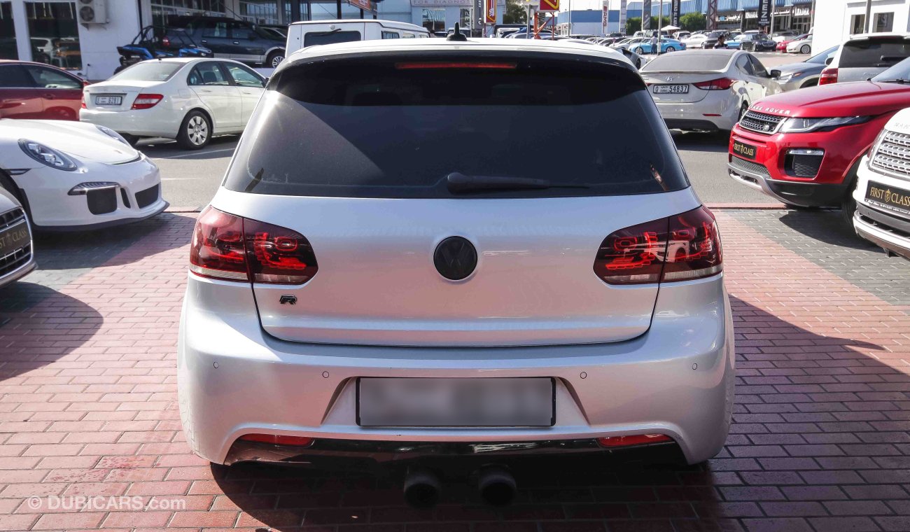 Volkswagen Golf R