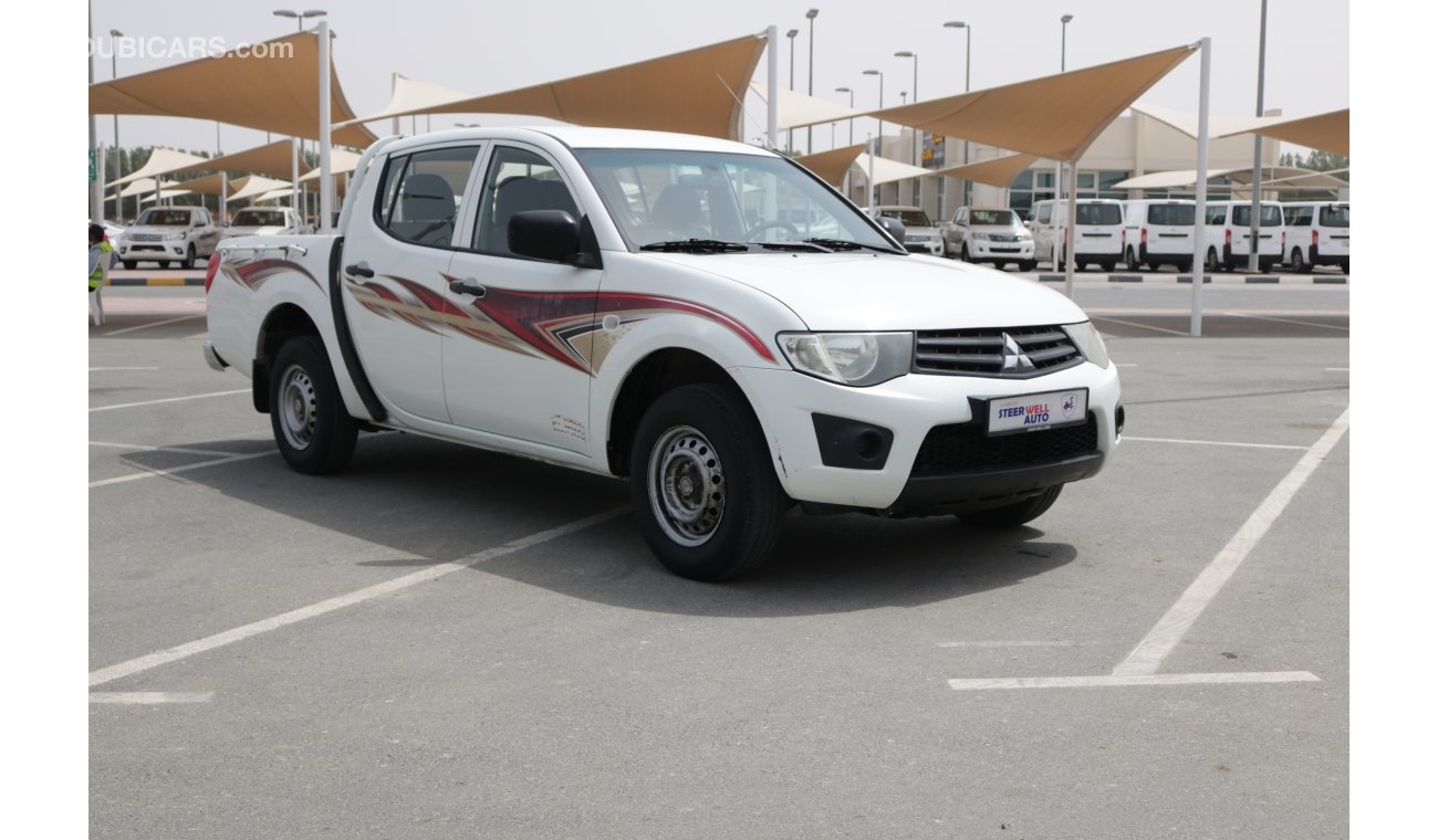 Mitsubishi L200 4X2 DUAL CABIN PICKUP