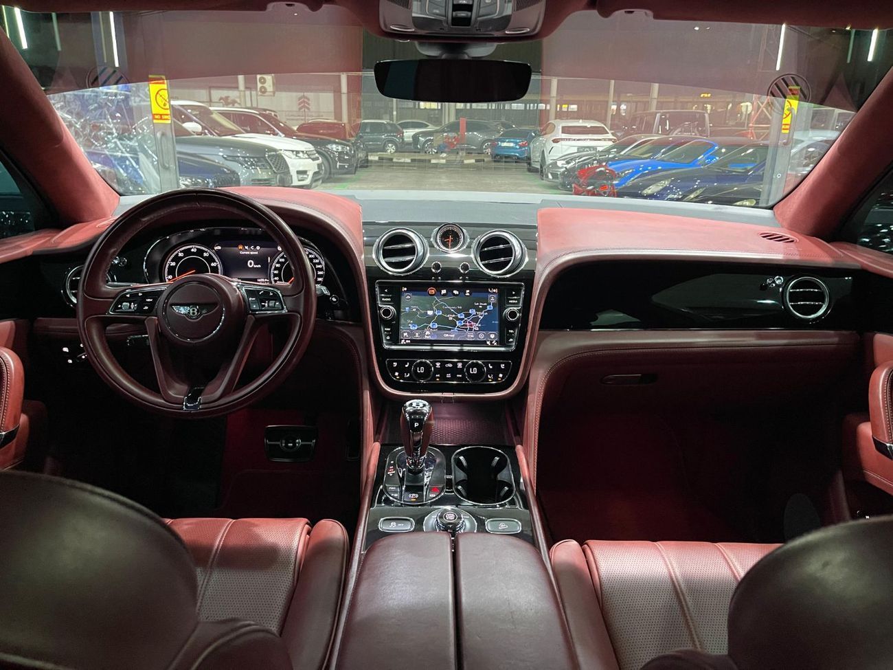 بنتلي بينتايجا BENTLEY BENTAYGA GCC 2018 IN PERFECT CONDITION