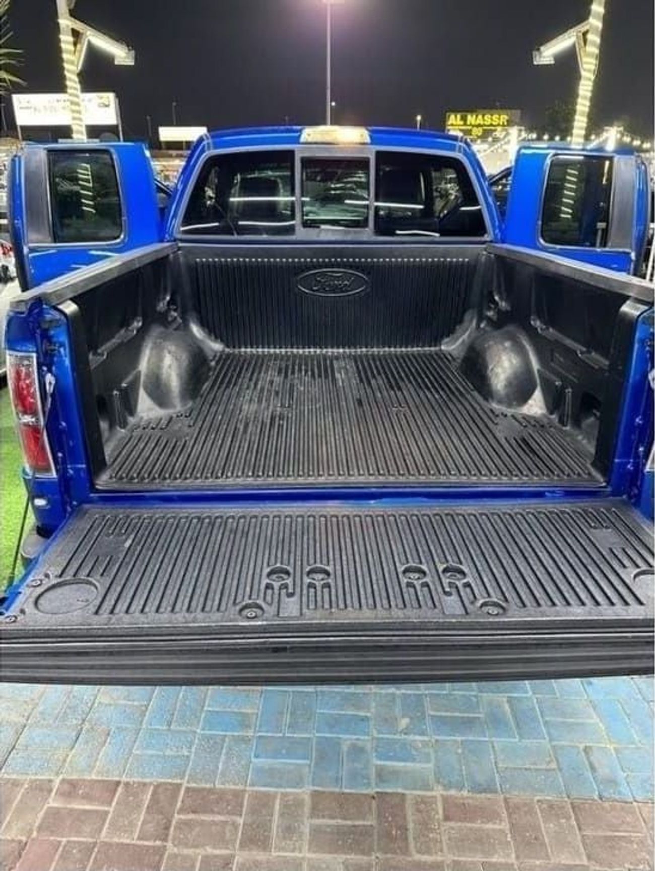 Ford F 150 Raptor Ford Raptor F150 2010 5.4 V8 pickup F150 in good condition leather interior sunroof 4wd climate cont