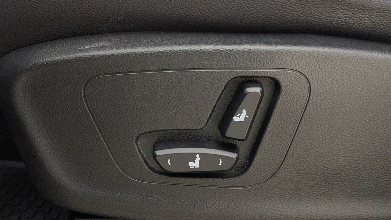 Chevrolet Captiva PREMIER BH EDITION 1.5 | Zero Down Payment | Home Test Drive