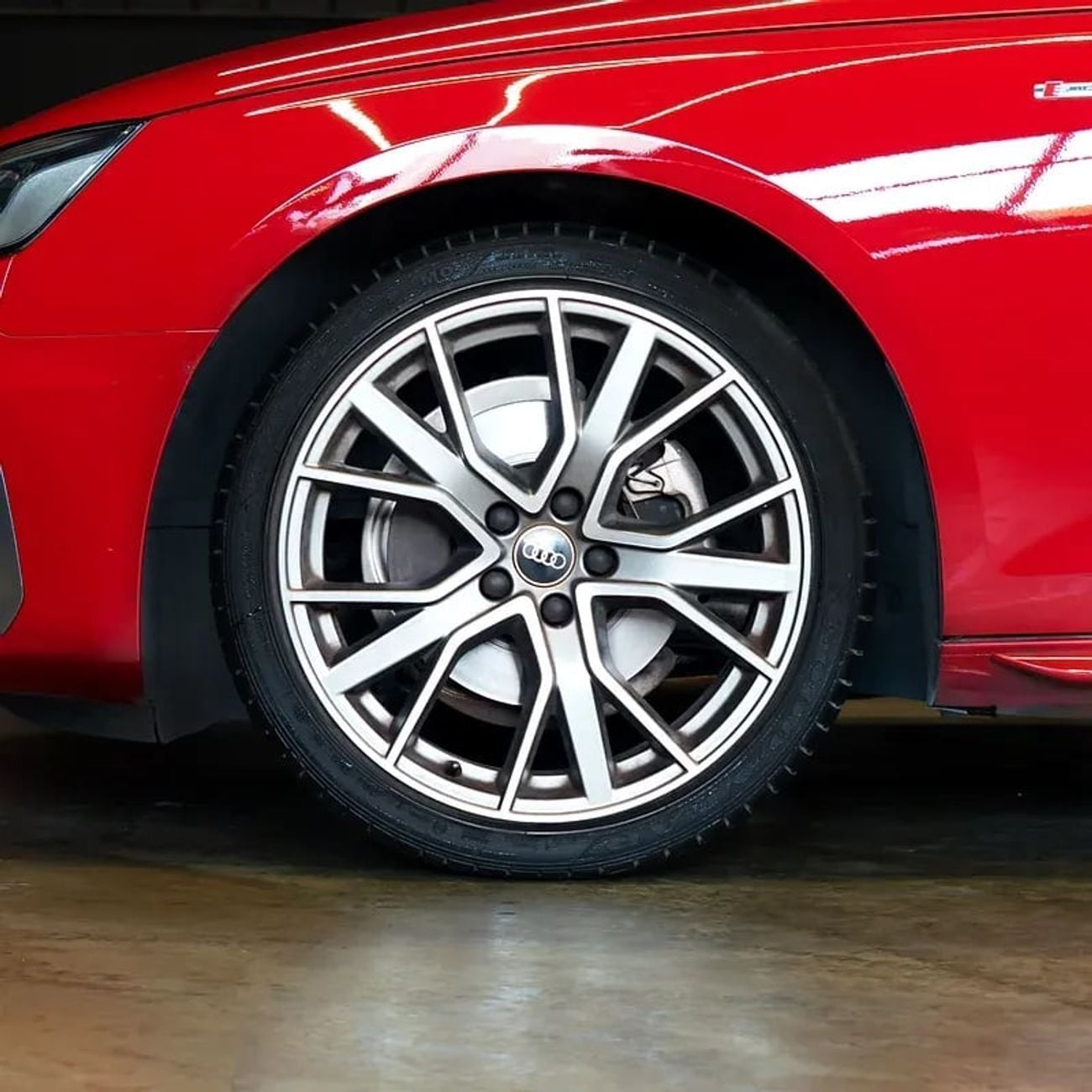 Audi A4 35 TFSI S Line 2.0L AED 1,858 pm • 0% Downpayment • A4 35TFSI S-Line • Agency Warranty