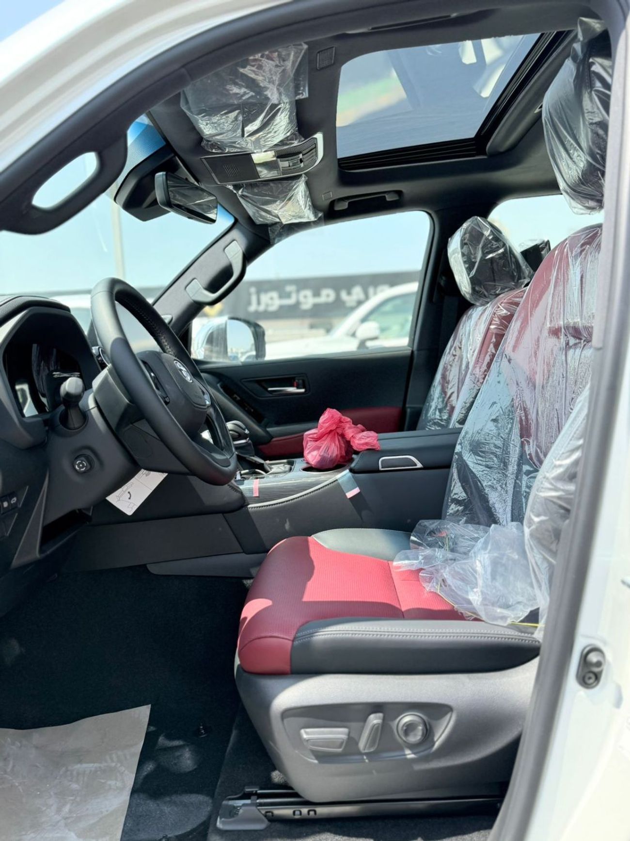 تويوتا لاند كروزر VXR 3.5L Twin Turbo , Petrol , Full Option  2025 Model