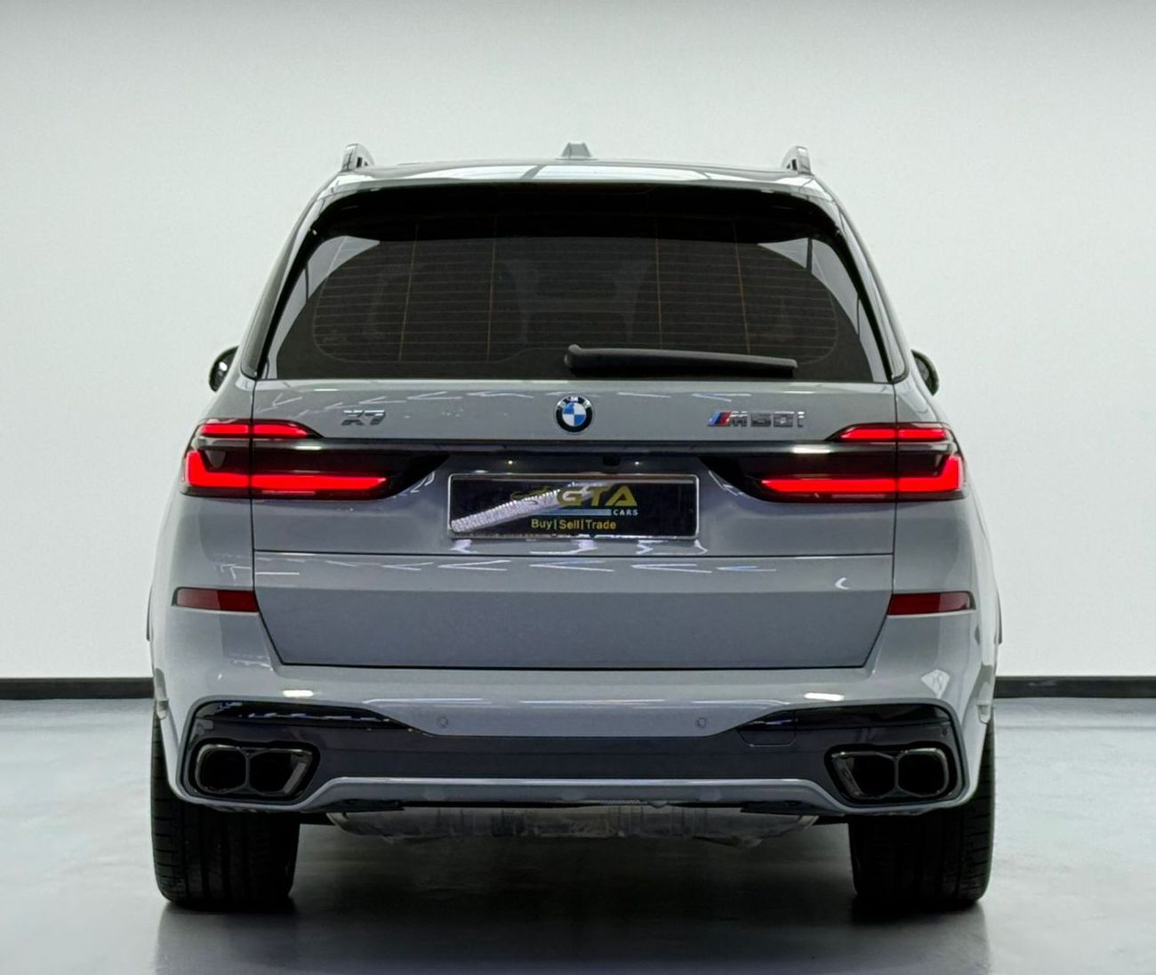 BMW X7 M60i, 4.4 Automatic. 7seats . All Wheel Drive.5doors