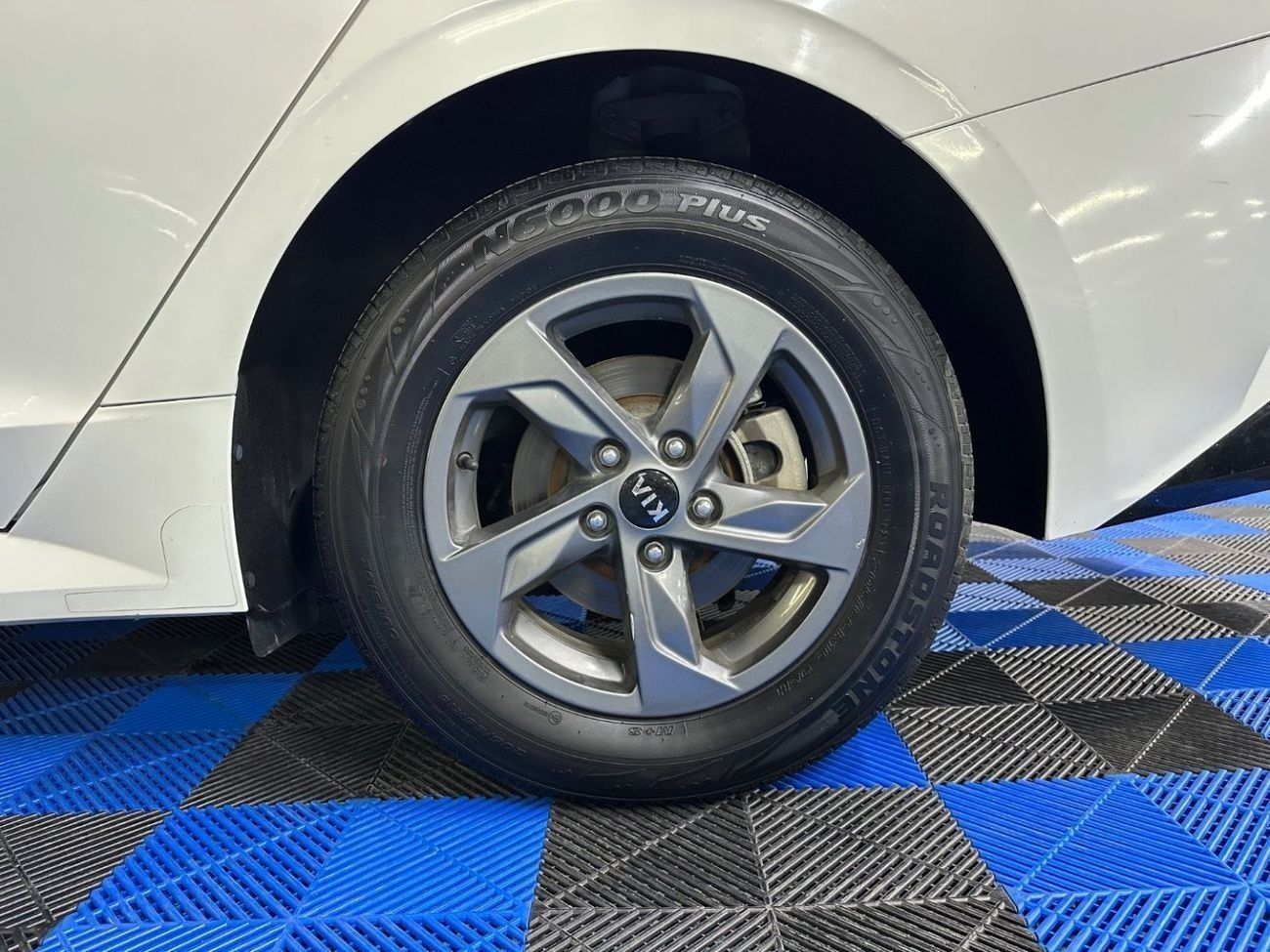 كيا K5 2.5L GDI STD GCC HALIDJI