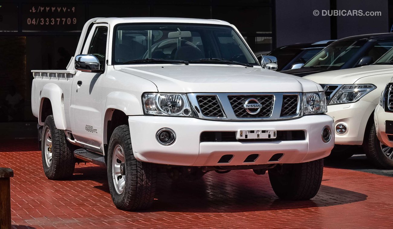 Nissan Patrol Pickup SGL 4X4