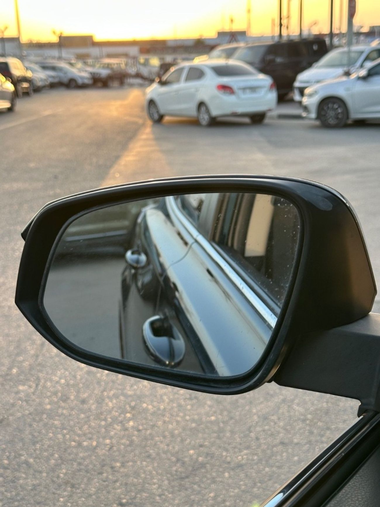 Toyota RAV4 XLE 4WD sunroof  full Option