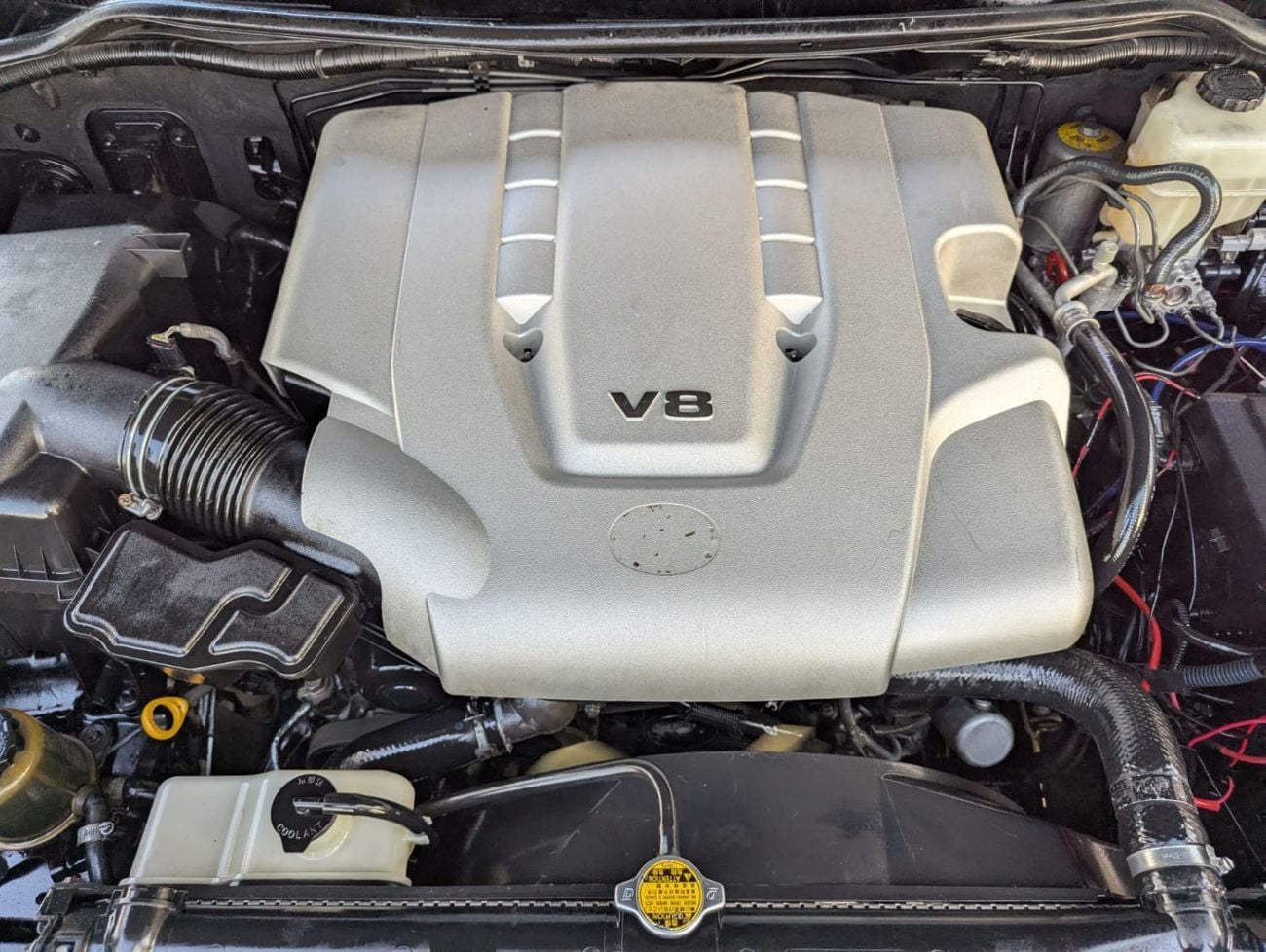 تويوتا لاند كروزر VXR TOP