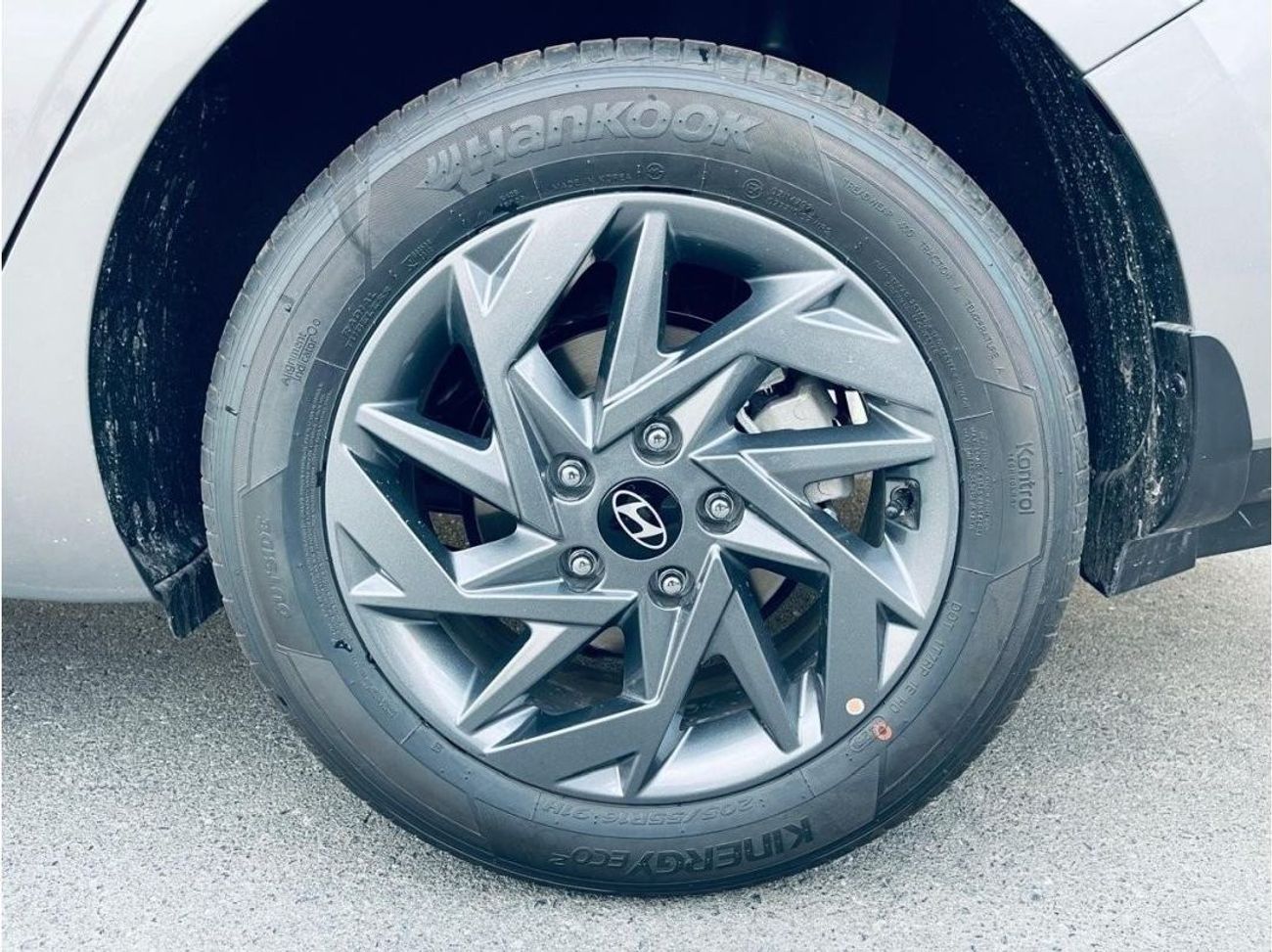 Hyundai Elantra HYUNDAI ELANTRA CN7 1.6L PREMIERE PLUS GCC SPECS 2024 MODEL 68000 AED EXPORT PRICE