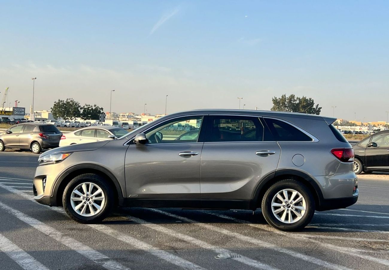 Kia Sportage 2019 Kia Spotage Mid Option  3.3L V6 - Rear Camera - AWD 4x4 - Leather Seat - Electric Seat -