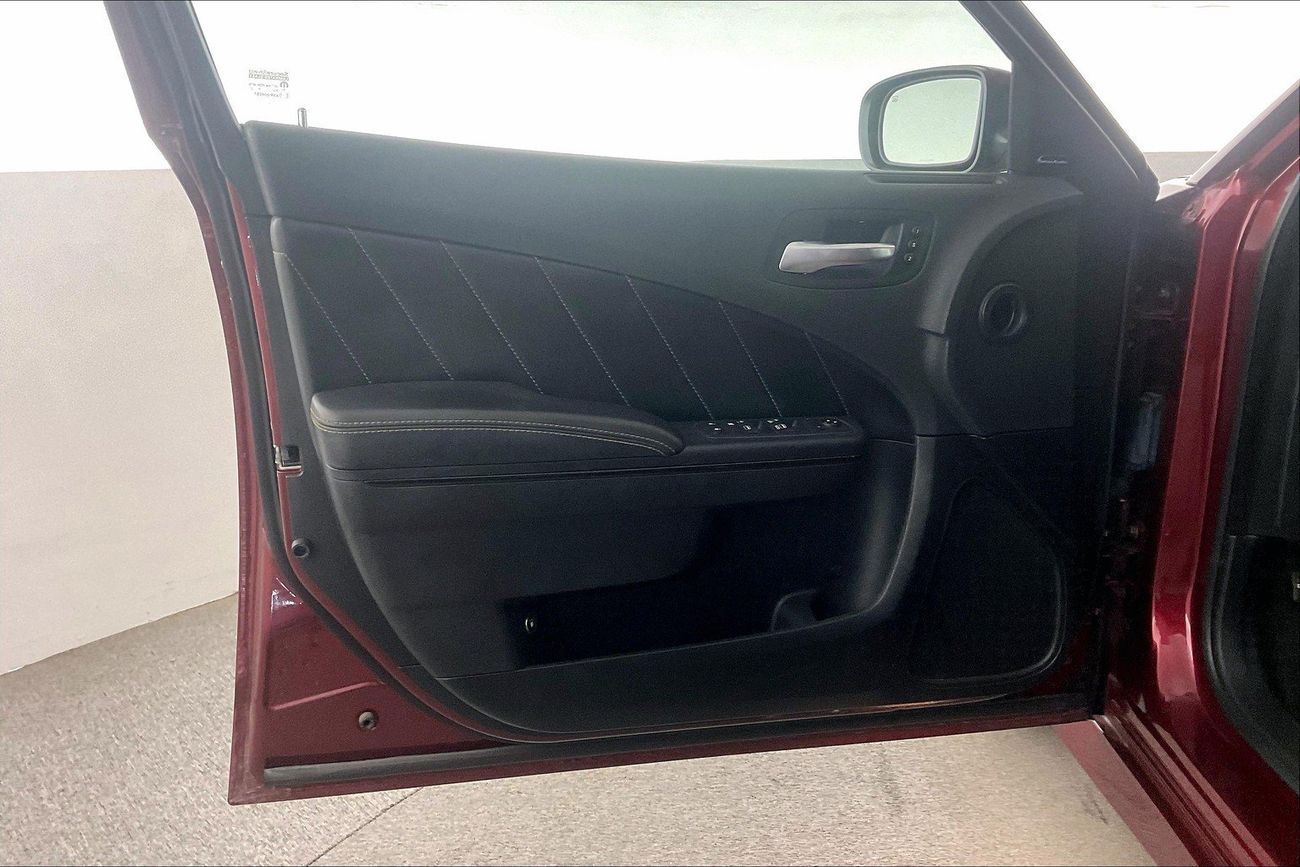 Dodge Charger Daytona R/T | National Day Celebration | Guaranteed Warranty | 0 Down Payment