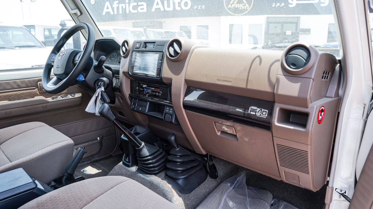 Toyota Land Cruiser 70