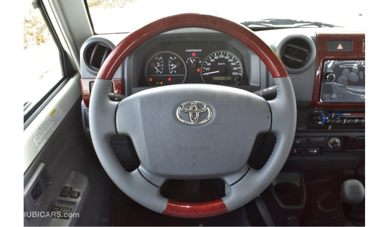 Toyota Land Cruiser Hard Top V8 4.5L Turbo Diesel Limited