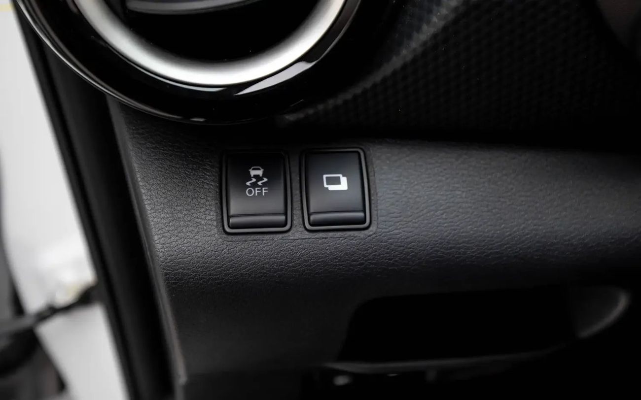 نيسان كيكس S 1.6L - GCC Spec