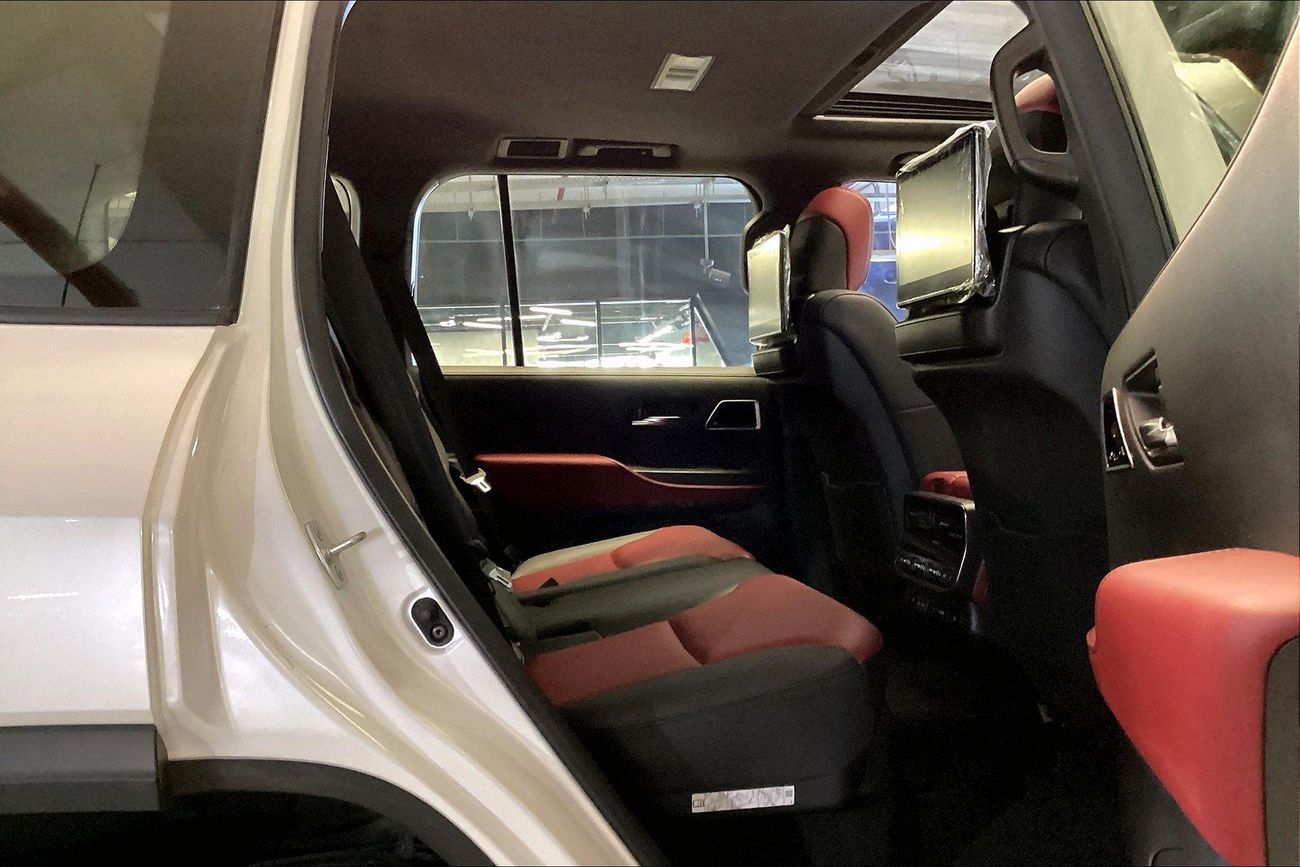 Toyota Land Cruiser GR - Sport | National Day Celebration | Guaranteed Warranty | 0 Down Payment