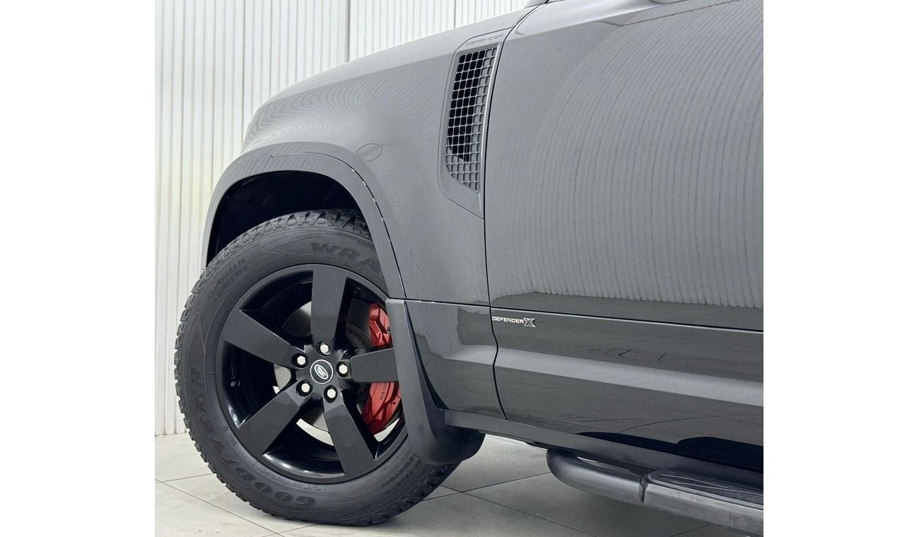 لاند روفر ديفندر P400 110 X-Dynamic 2023 Land Rover Defender X Dynamic P400 110, 5 Years Land Rover Warranty, Low Kms