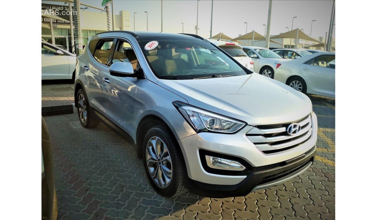 Hyundai Santa Fe SILVER 2015 PANORAMA GCC NO PAIN NO ACCIDENT PERFECT