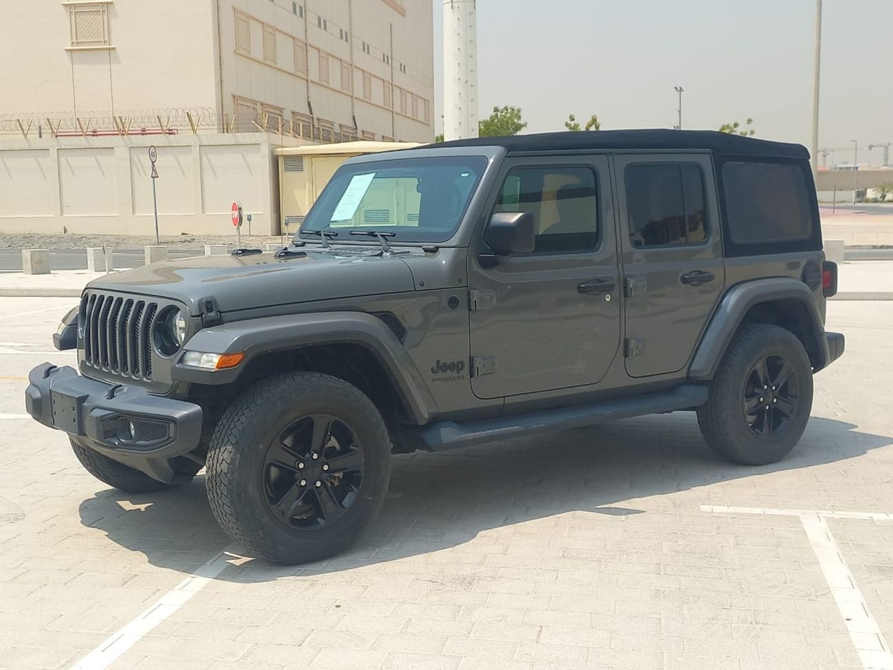 Jeep Wrangler Unlimited SPORT LL