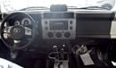 Toyota FJ Cruiser 4.0 V6 WITH JBL SOUND SYSTEM