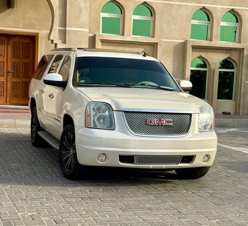 GMC Yukon XL Denali 6.2L