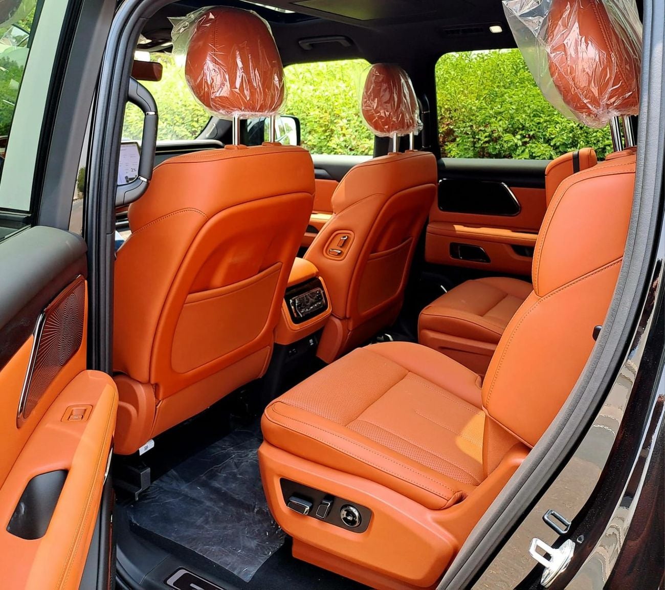ROX 01 VIP 7 VIP SEATS 2026 ELECTRIC PADEL, LONG RANGE (3050/- Monthly)