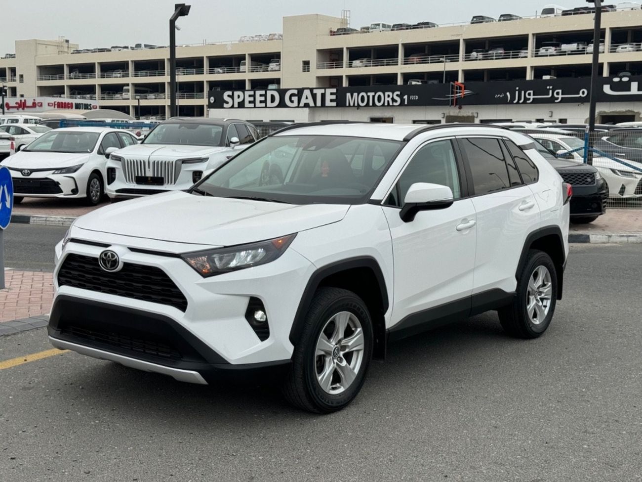 Toyota RAV4 LE 2019 KEY START 4x4 CANADA SPEC