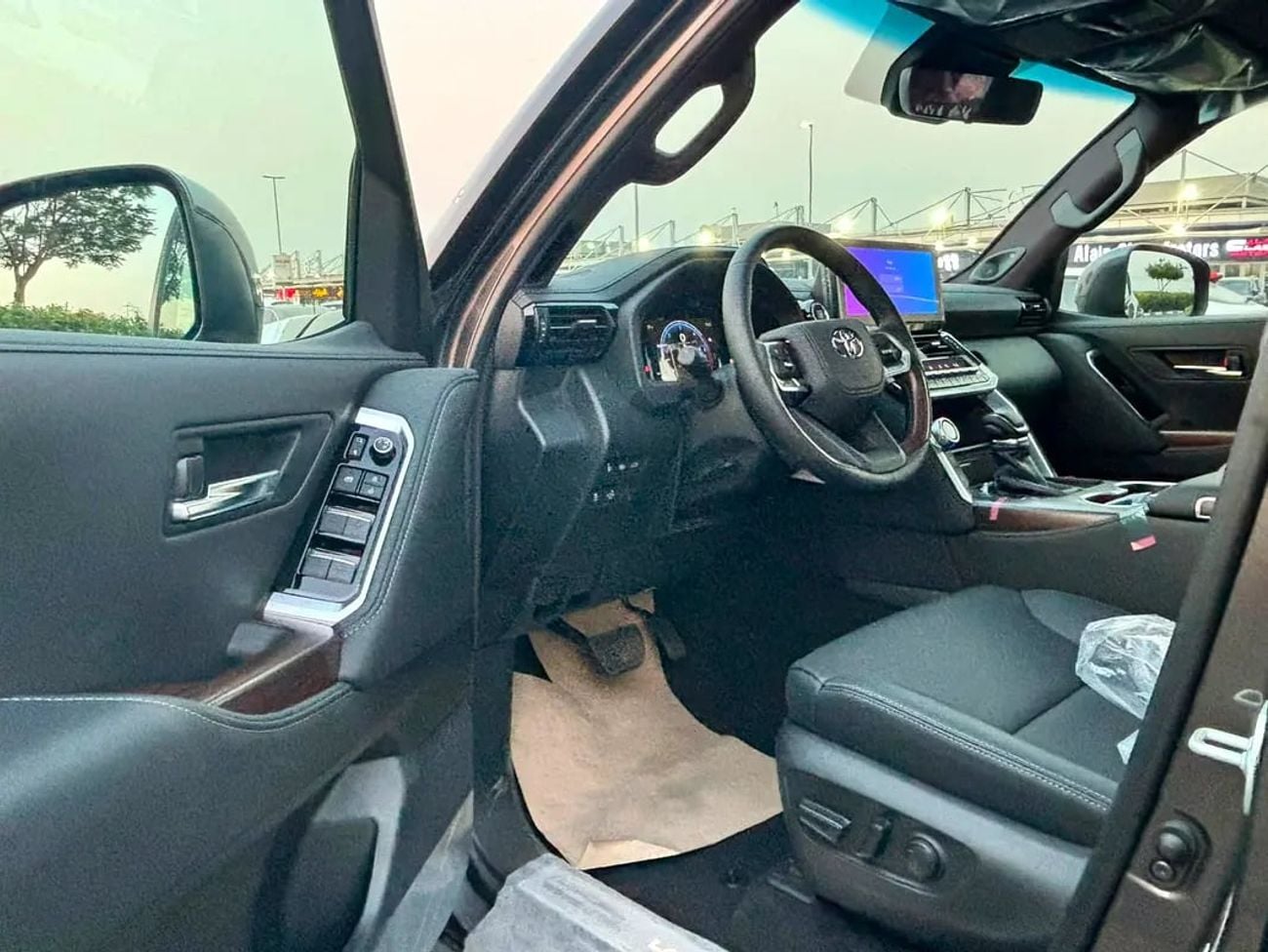 تويوتا لاند كروزر GXR 3.3L | GCC Specs | Brand l Export Ready
