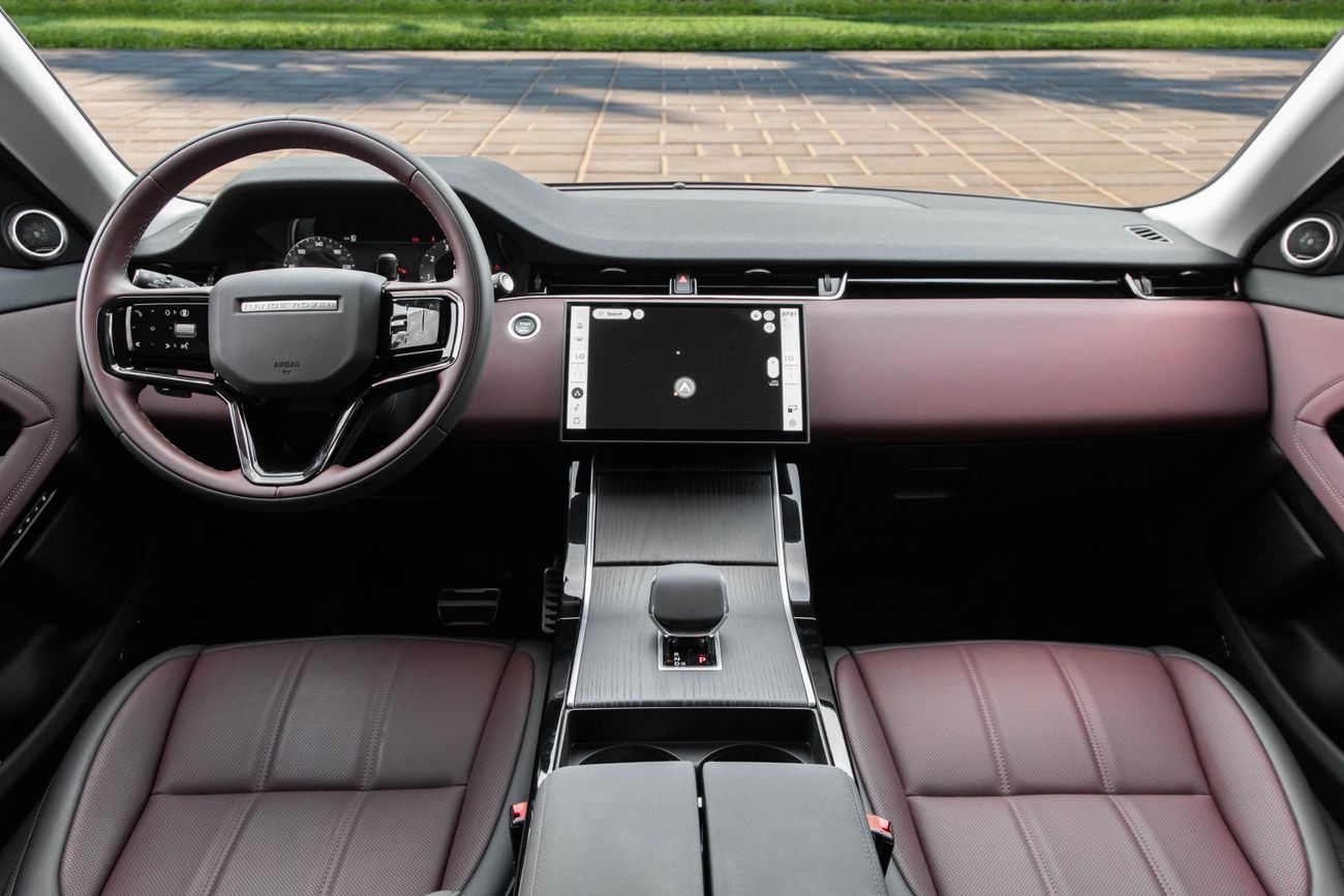 لاند روفر رانج روفر إيفوك Range Rover Evoque SE P250 R Dynamic | 3,721 P.M | 0% Downpayment | Pristine Condition!