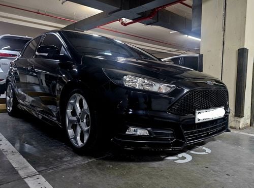 فورد فوكاس ST 2.0L