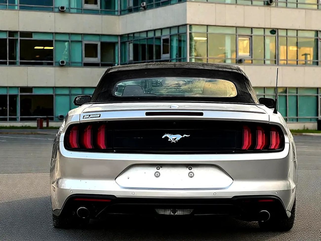 Ford Mustang EcoBoost 2.3L Coupe A/T | ECOBOOST | CONVERTIBLE | WELL MAINTAINED