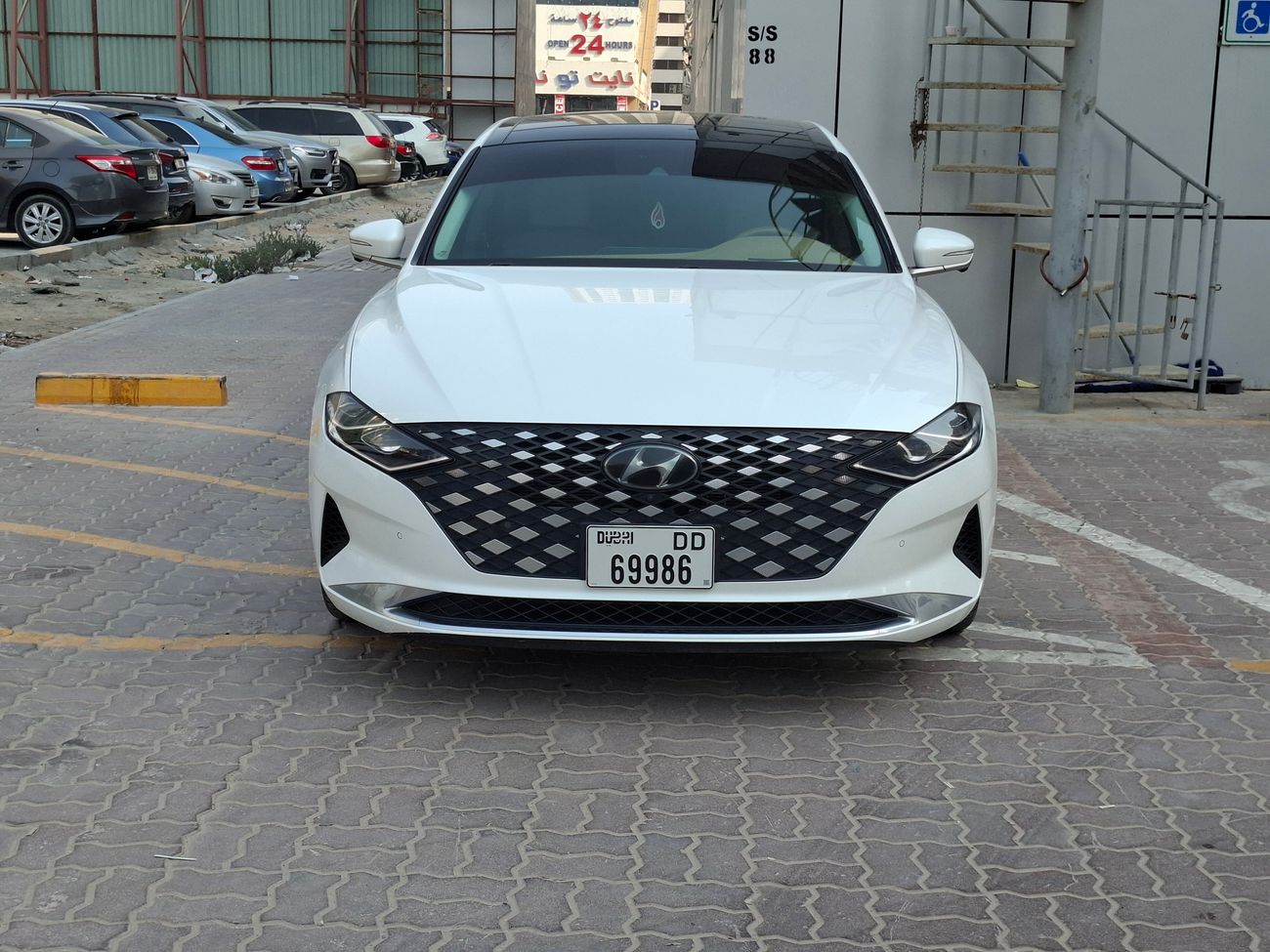 Hyundai Azera