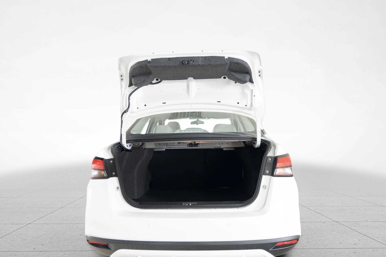 Nissan Sunny SL 1.6L SL 1.6