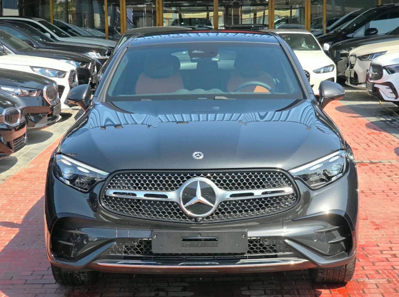 مرسيدس بنز GLC 200 4MATIC HIGH
