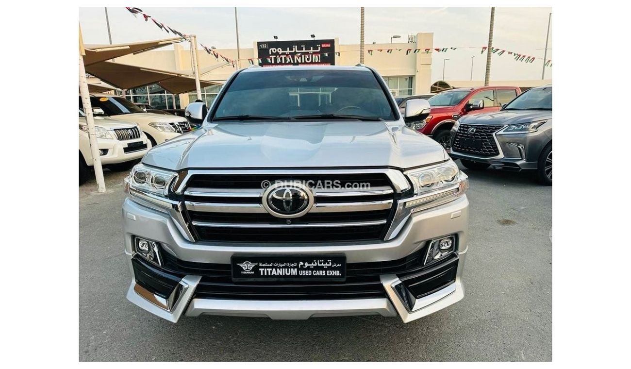 Toyota Land Cruiser VXR