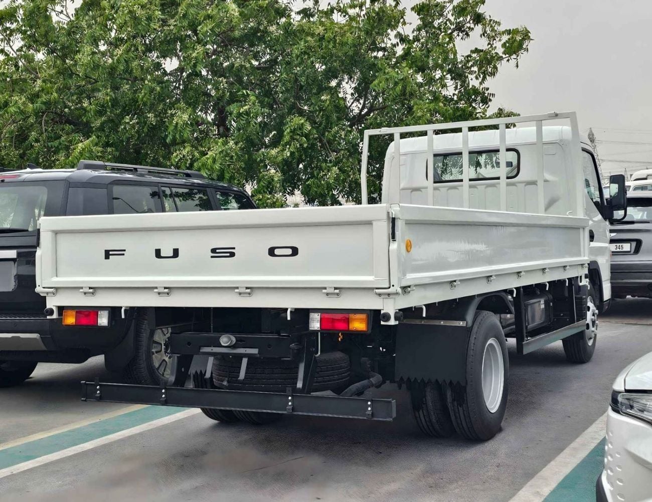 ميتسوبيشي فوسو كانتير CARGO 4.2L DIESEL MITSUBISHI CANTER CARGO 170L WITH ABS 2 TANKS DIESEL MT 4.2L V6 (CODE # CTRCRA)