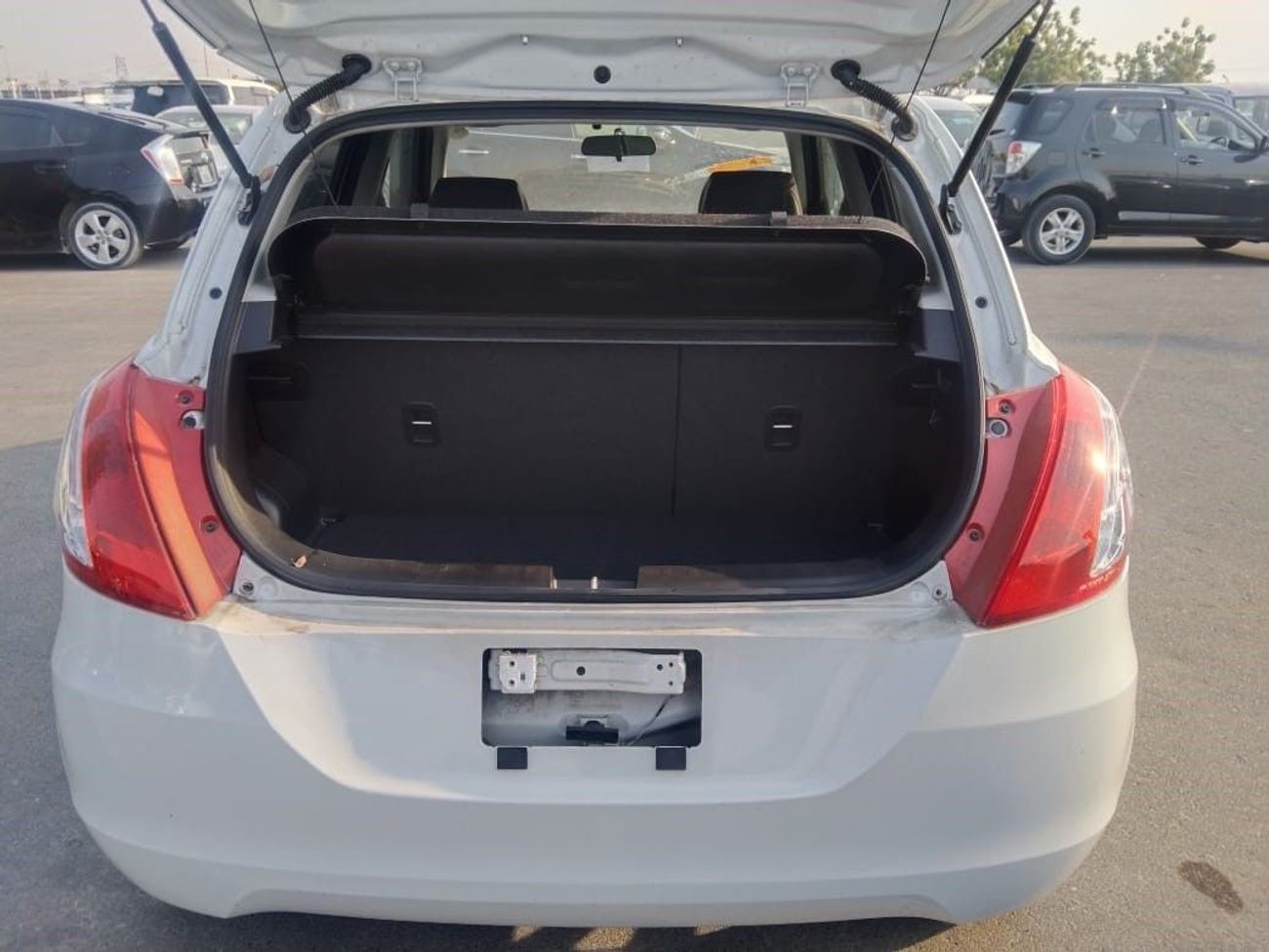 Suzuki Swift SUZUKI SWIFT 2014