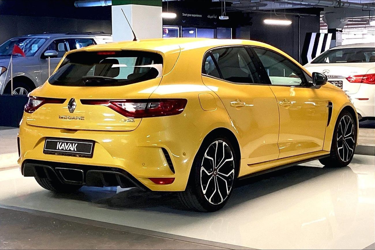 جيب جراند شيروكي Laredo | شامل الضمان | 0 ﺪﻔﻋﺓ ﺃﻮﻟﻯ